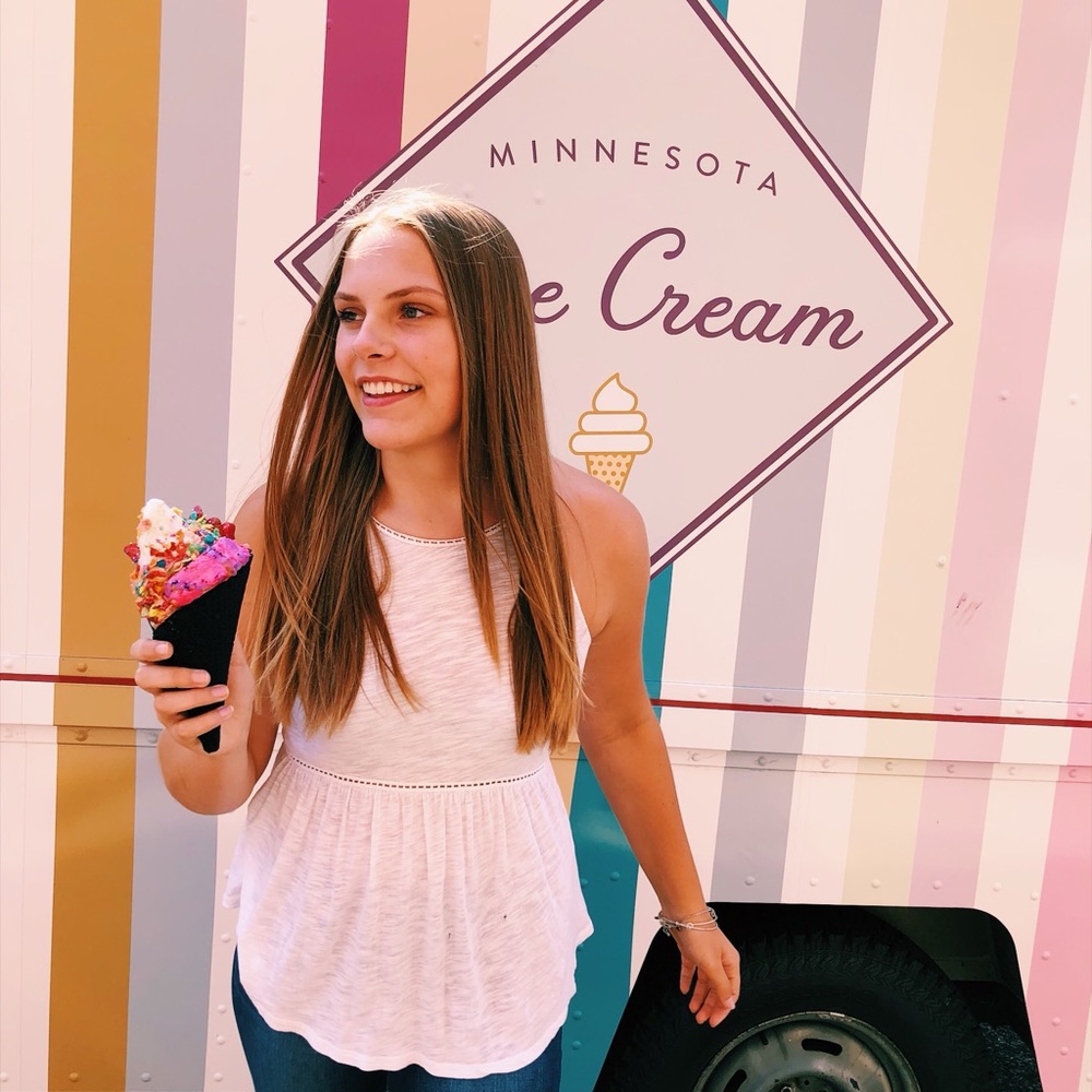 Meet your Posher, Emma